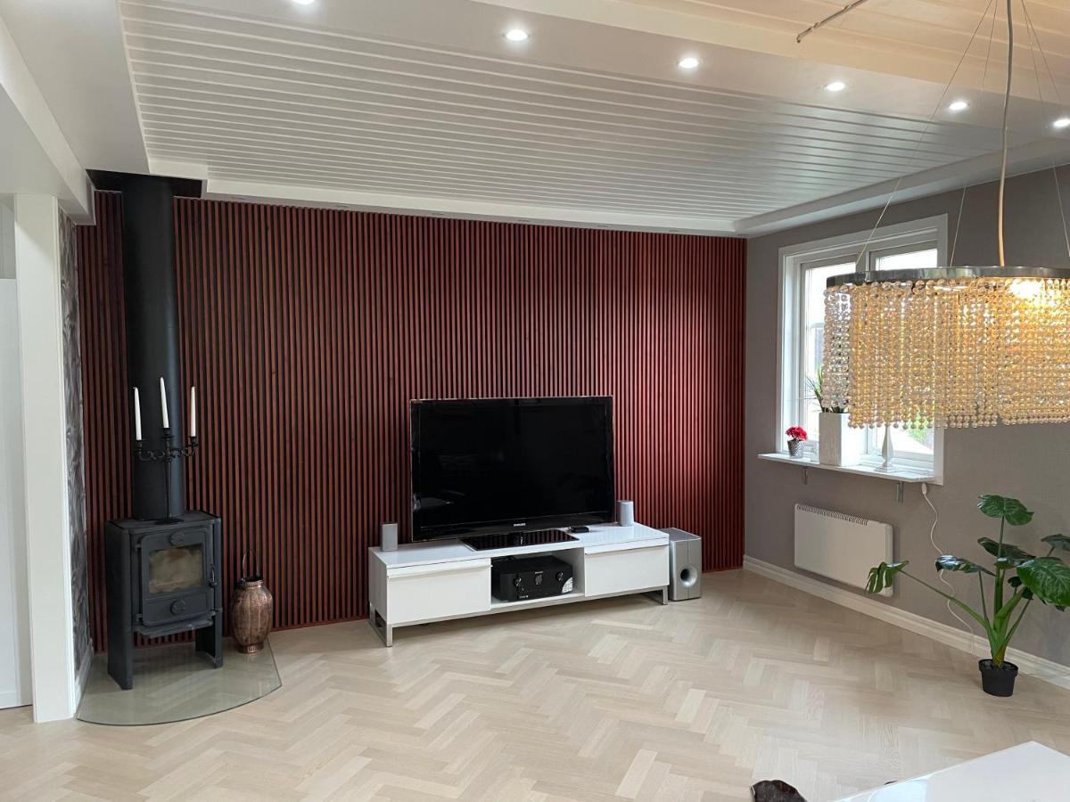 Apartment Uddevalla Bohuslaen Bubbelbad المظهر الخارجي الصورة