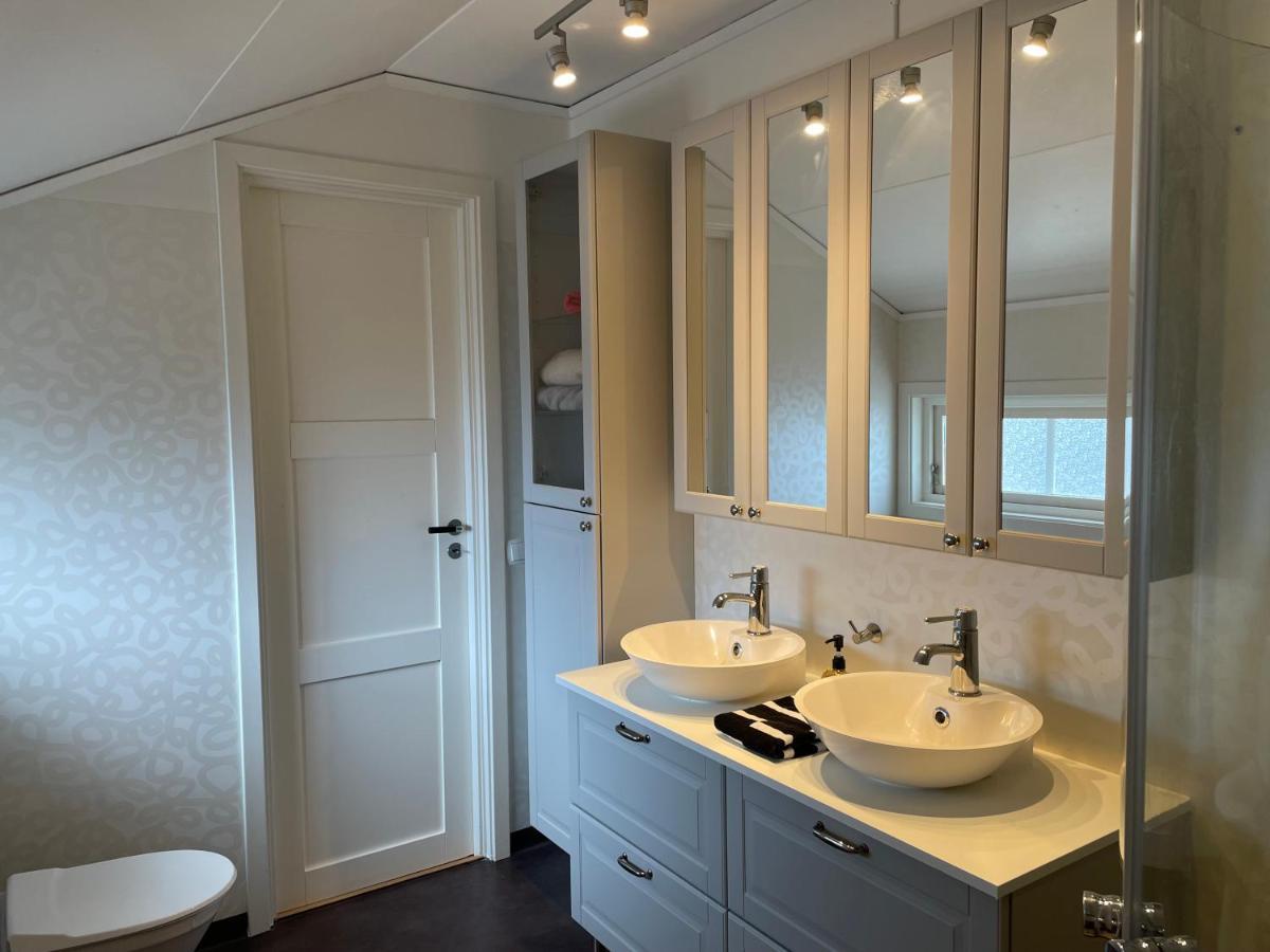 Apartment Uddevalla Bohuslaen Bubbelbad المظهر الخارجي الصورة