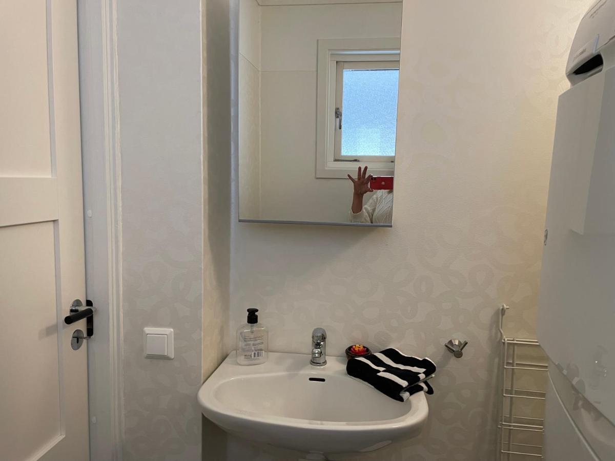 Apartment Uddevalla Bohuslaen Bubbelbad المظهر الخارجي الصورة