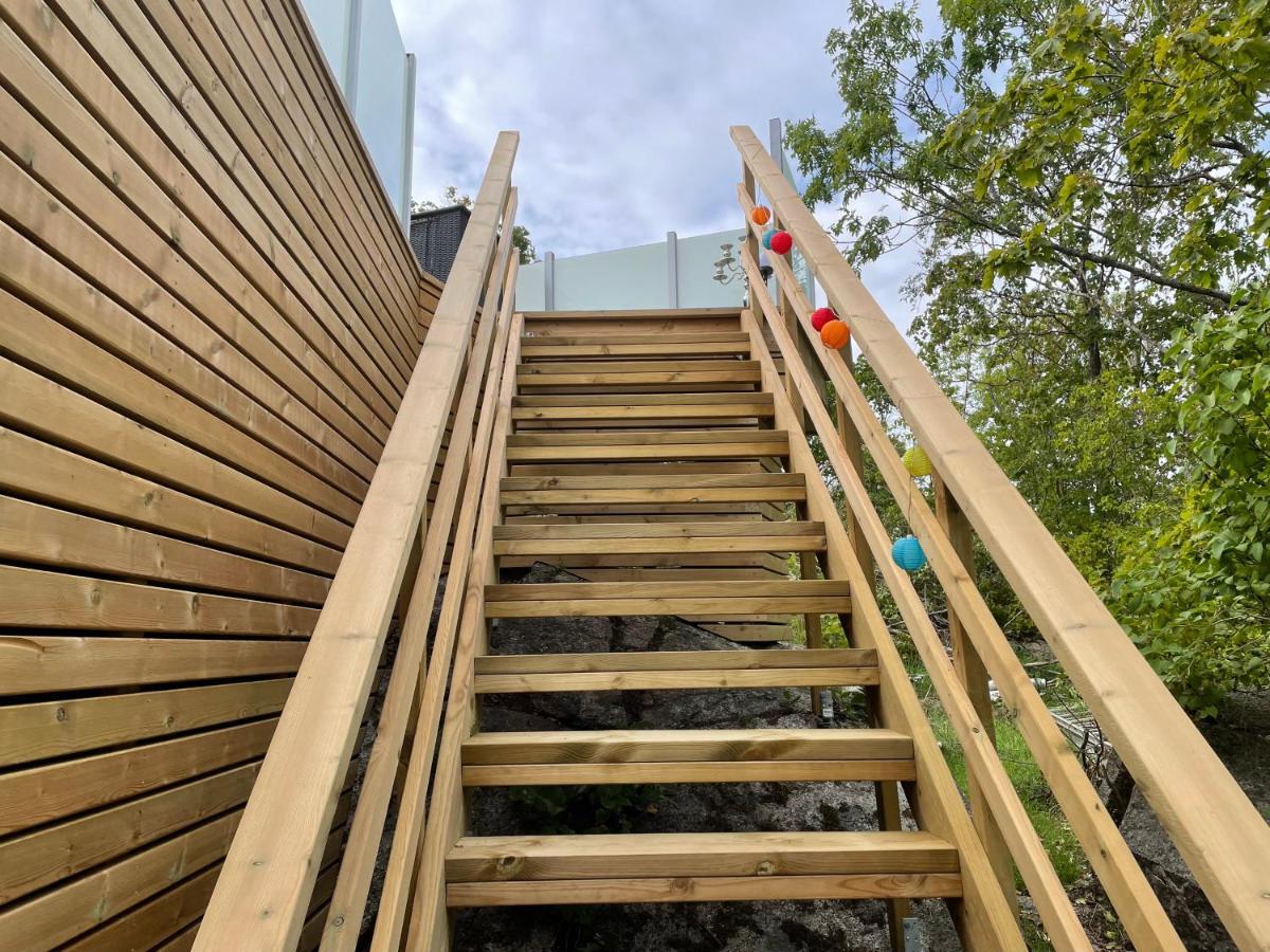 Apartment Uddevalla Bohuslaen Bubbelbad المظهر الخارجي الصورة