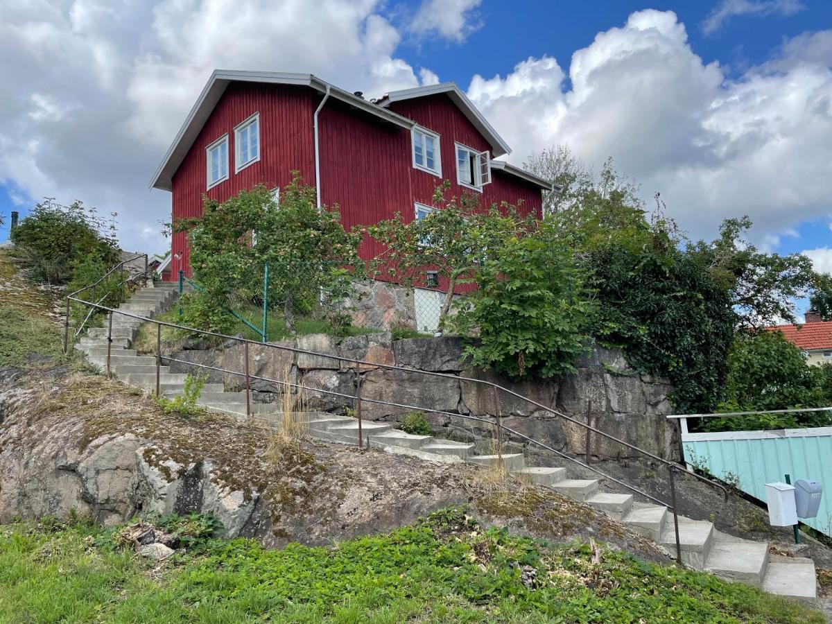 Apartment Uddevalla Bohuslaen Bubbelbad المظهر الخارجي الصورة