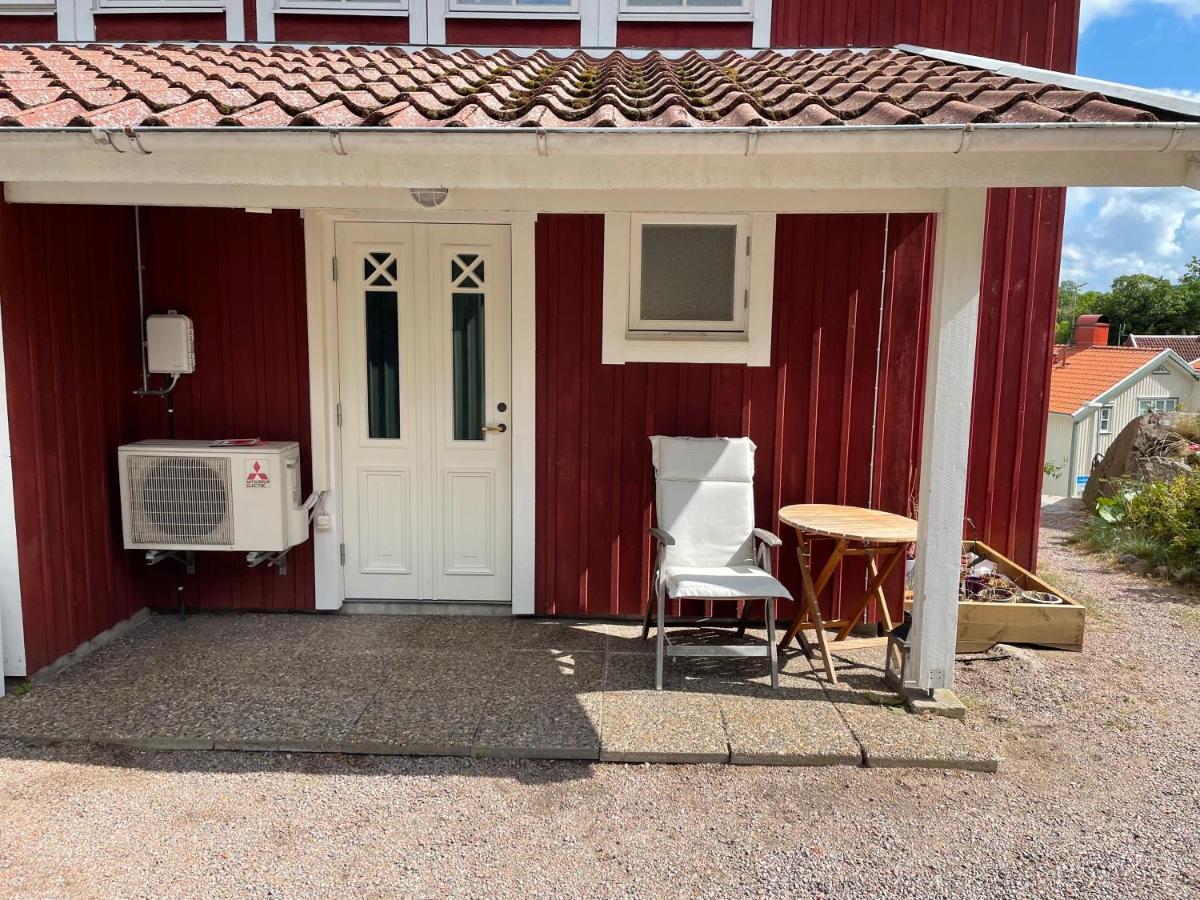 Apartment Uddevalla Bohuslaen Bubbelbad المظهر الخارجي الصورة
